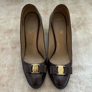 Salvatore Ferragamo patent leather burgundy heels with bow